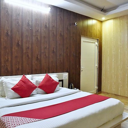 Vakratunda Hotel Dharamshala Luaran gambar