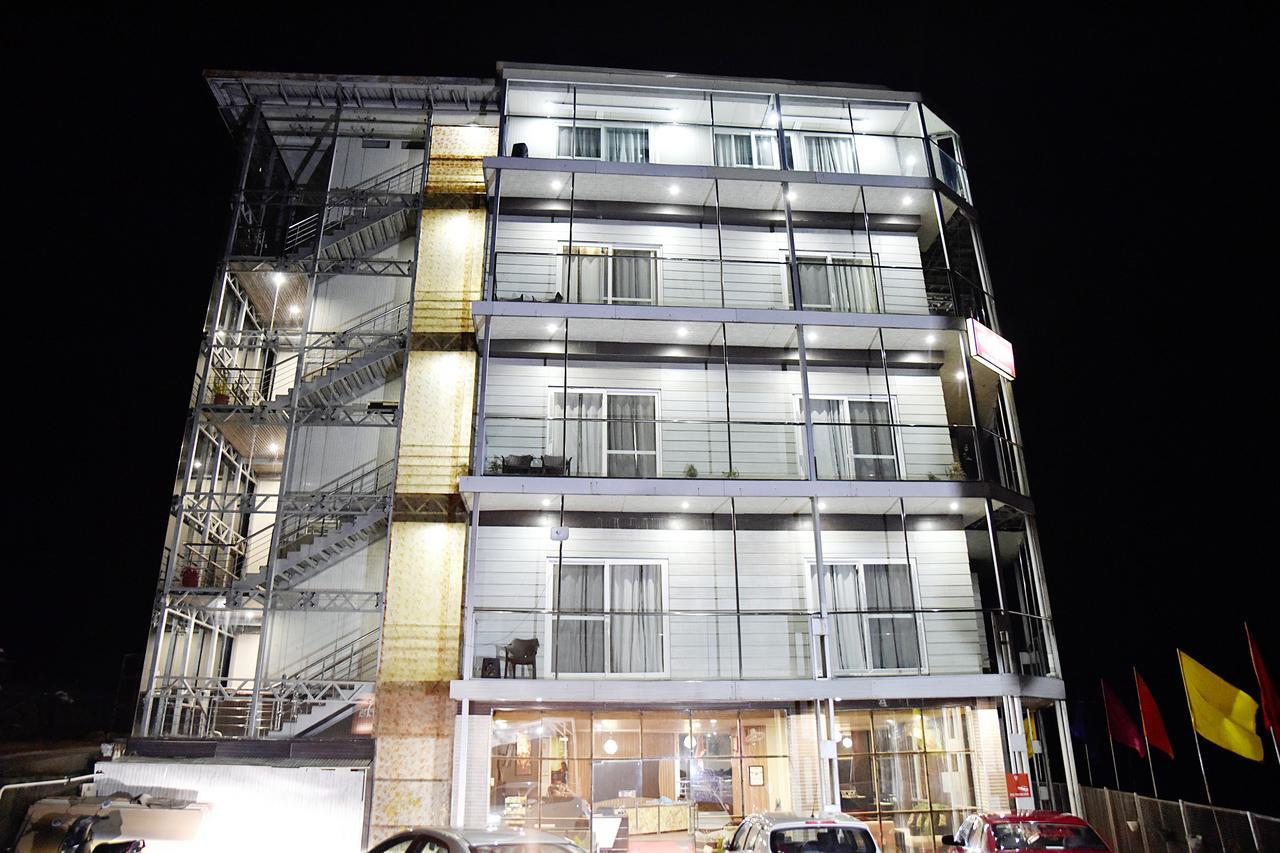Vakratunda Hotel Dharamshala Luaran gambar
