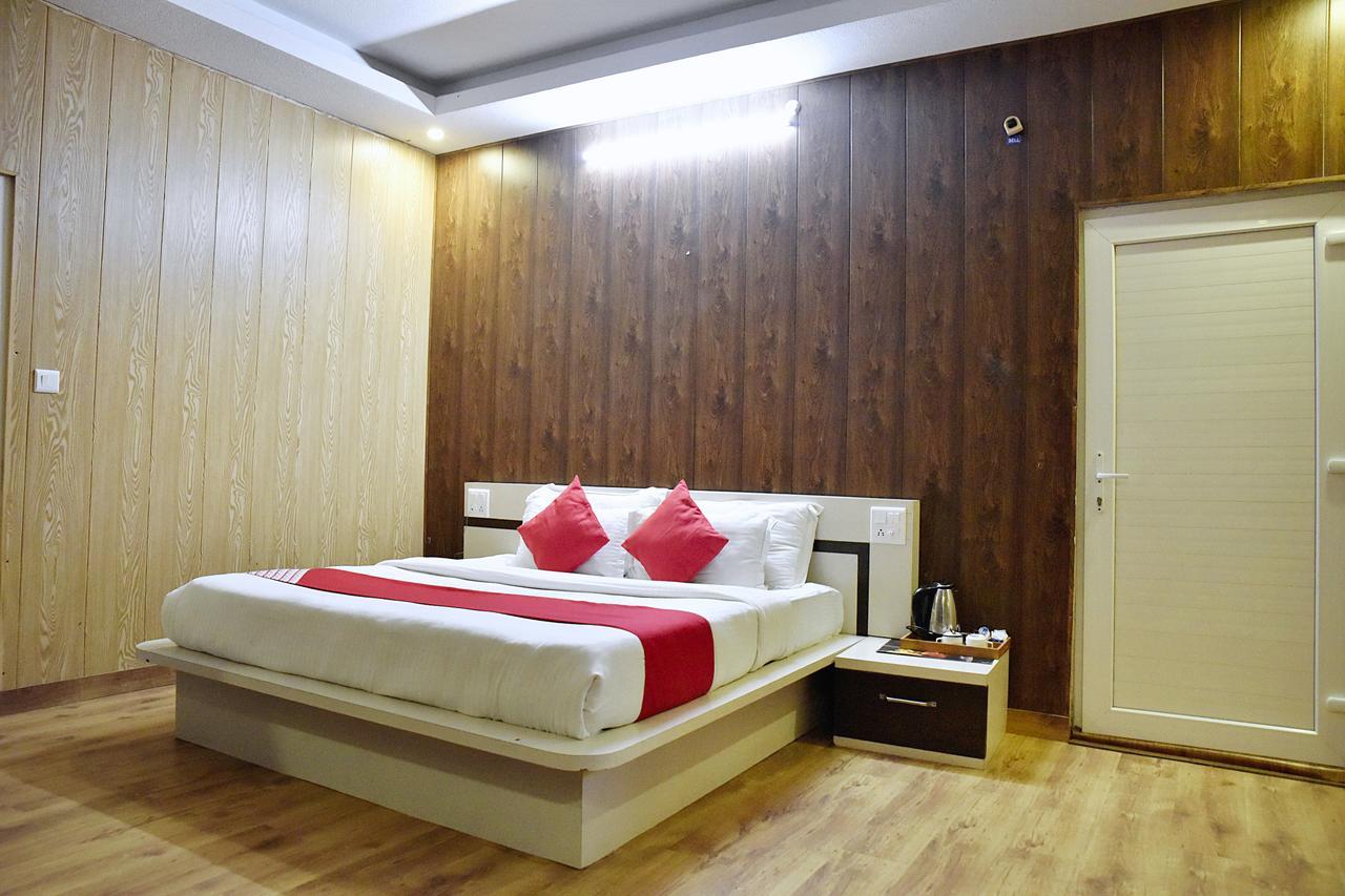 Vakratunda Hotel Dharamshala Luaran gambar